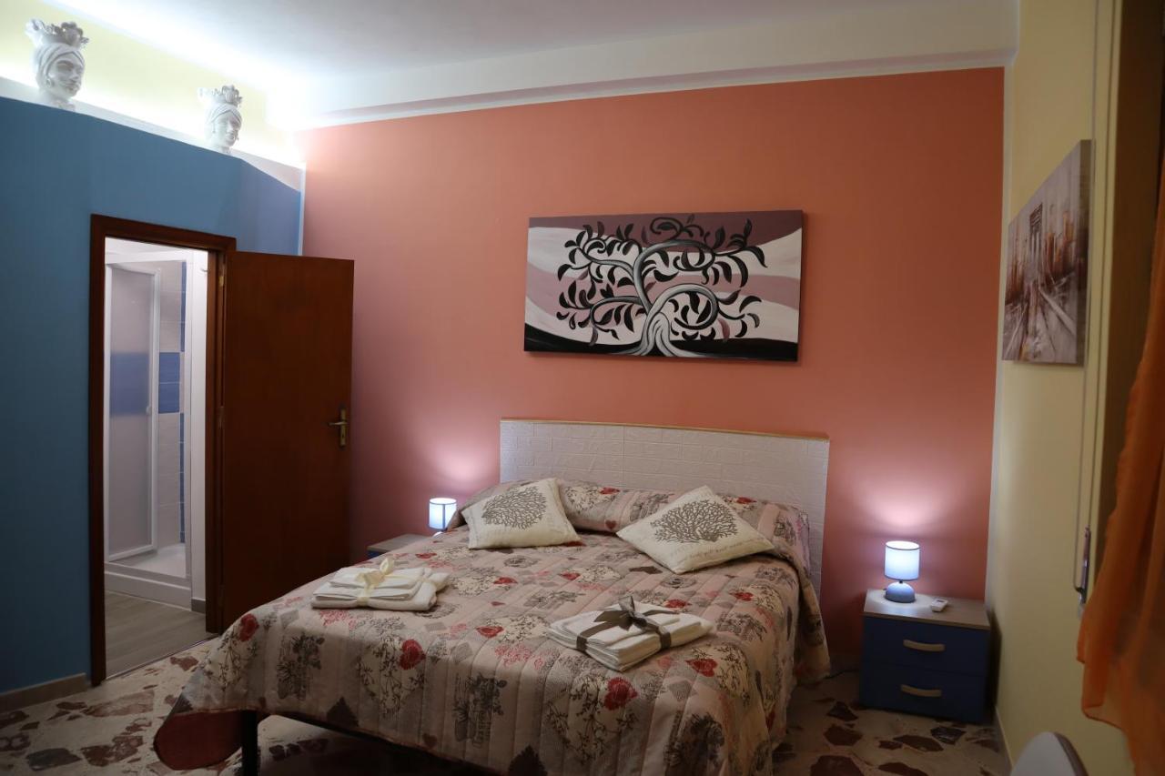 Casa Borgo Borrello Villa San Mauro Castelverde ภายนอก รูปภาพ